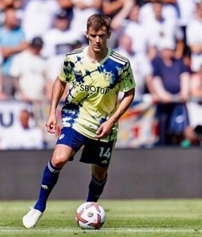 Diego Llorente during the match.